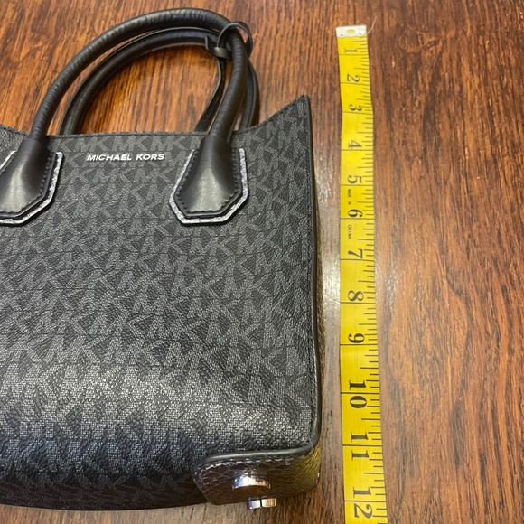 Michael Kors Mercer satchel and crossbody - Picture 10 of 16